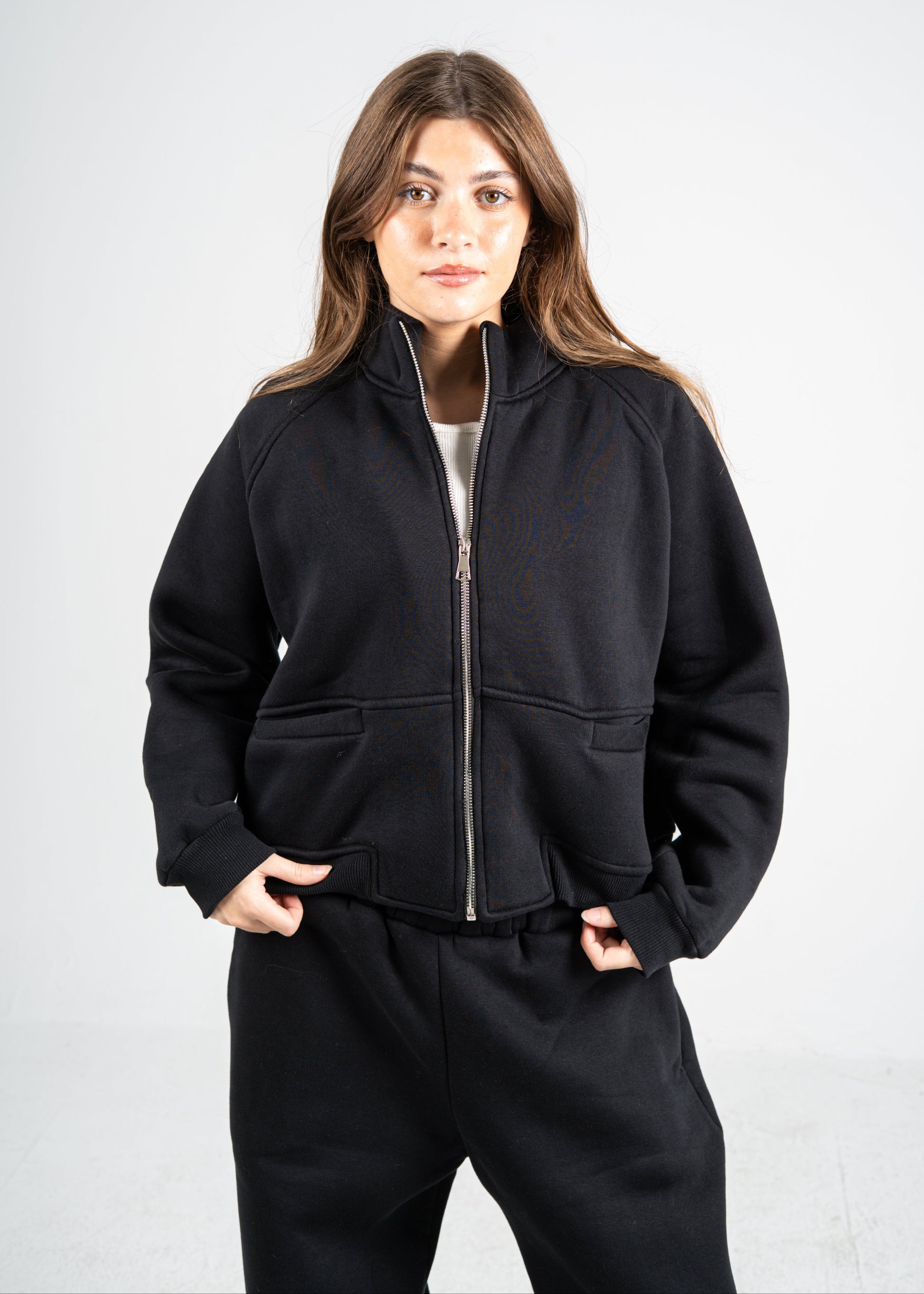 AURA BLACK TRACKSUIT