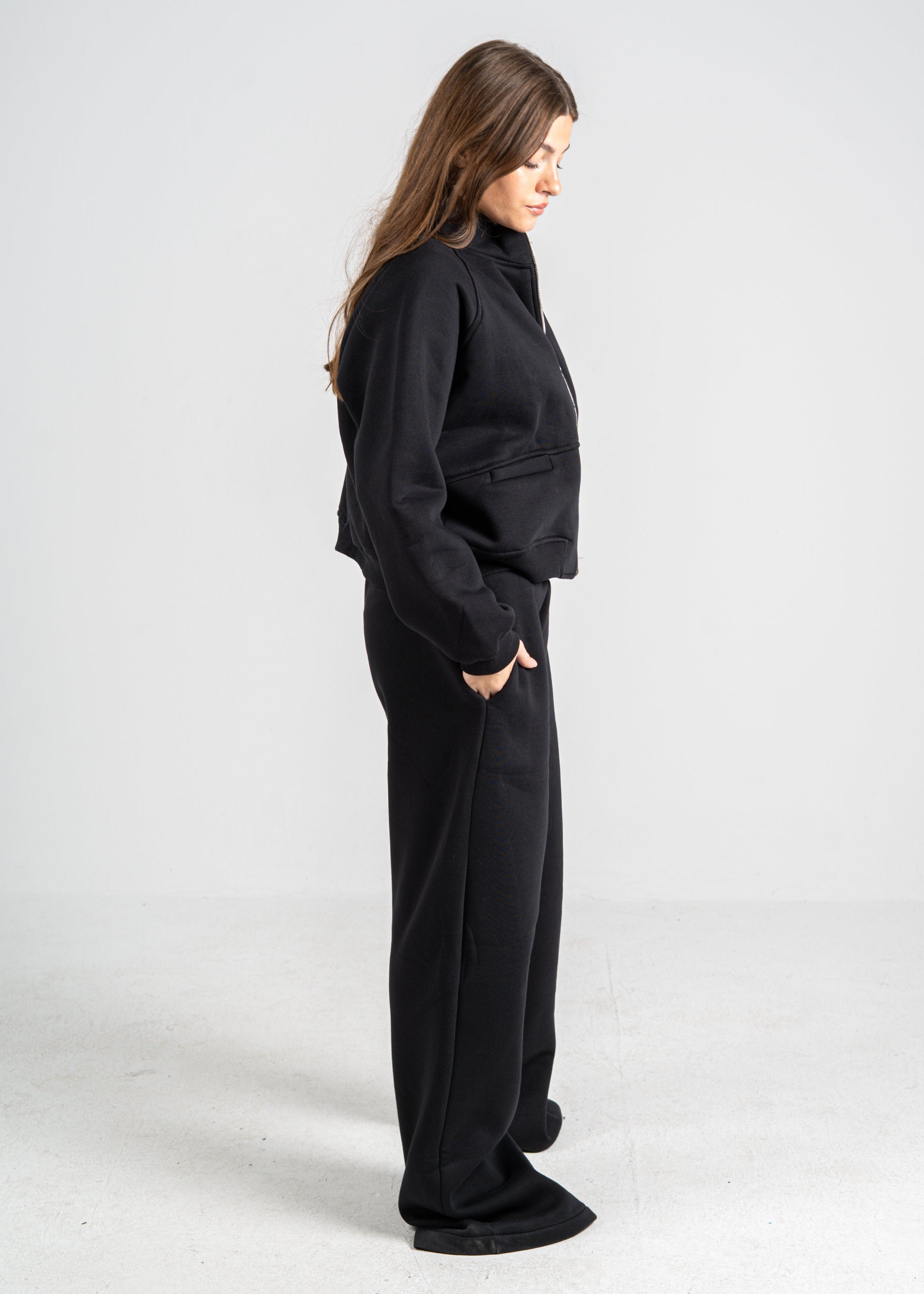 AURA BLACK TRACKSUIT